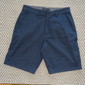 NWOT O'Neill Mens Shorts in Charcoal with White Stripe Size 32